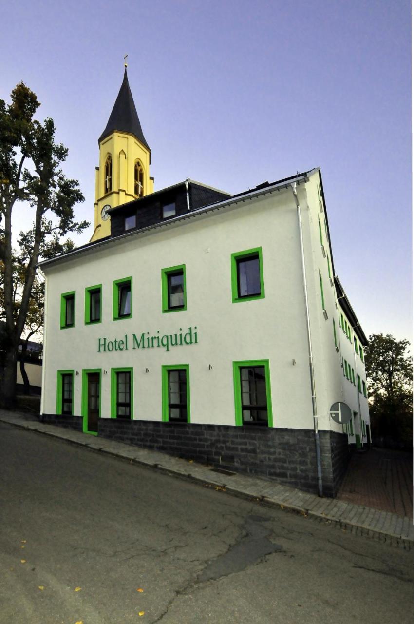Miriquidi 2*